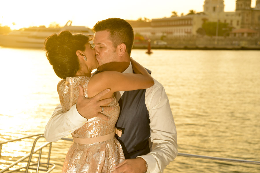 Wedding in yacht in Cartagena