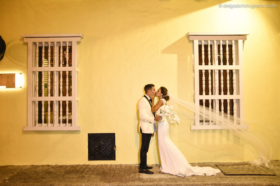 Colonial Streets in Cartagena, Wedding photographer
