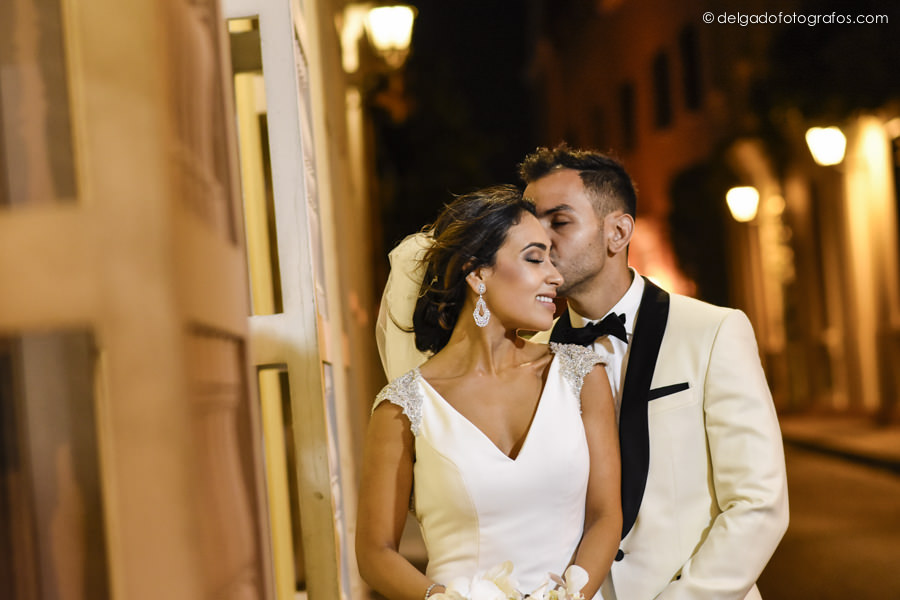 Colonial Streets in Cartagena, Wedding photographer