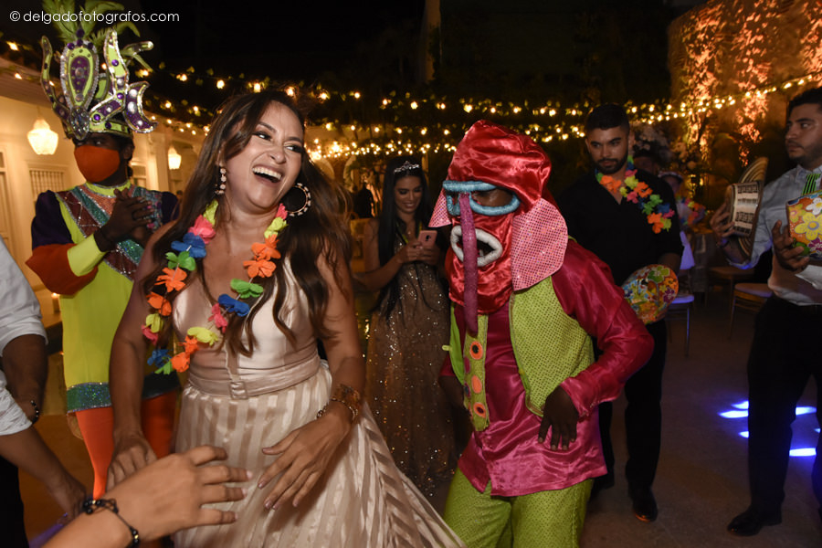 Hora loca. Cartagena weddings, bodas en Cartagena, Matrimonios en Cartagena, Mariages à Carthagène