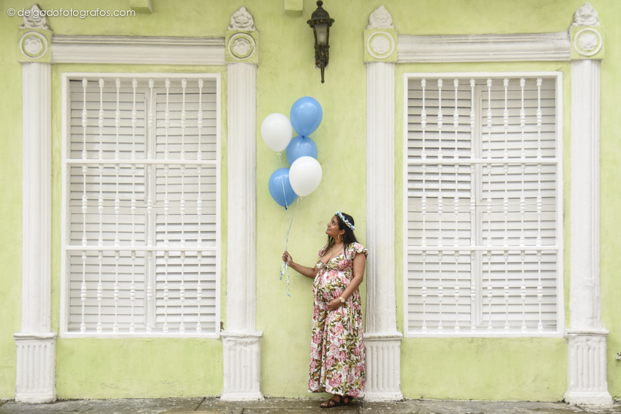 Fotografía de embarazo en Cartagena. Alvaro Delgado Fotógrafo.