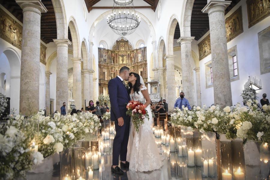 Wedding in Cartagena, Catedral de Santa Catalina de Alejandría. @delgadofotografos