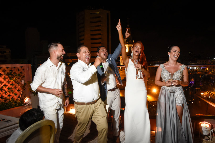 Cartagena wedding party - Hotel Santa Catalina - Delgado Fotógrafos.