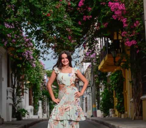 Fotografía de quince años en Cartagena por Alvaro Delgado Fotógrafo.